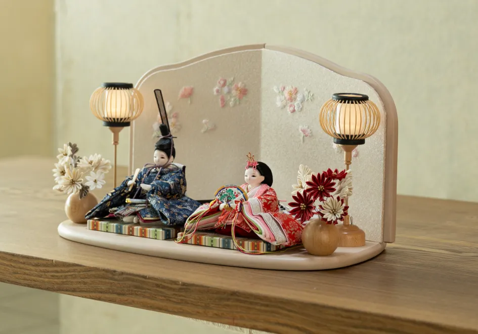 れいれい　衣装着・八重桜・紅色